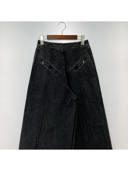 adidas originals デニム・ジーンズ Montreal Jeans