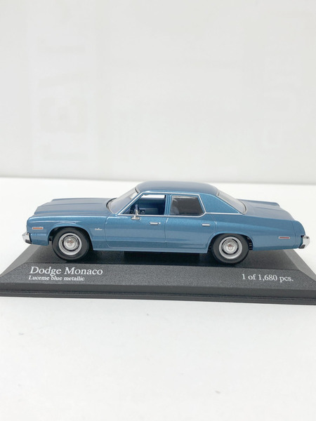 MINICHAMPS  ダッジ モナコ ブルー