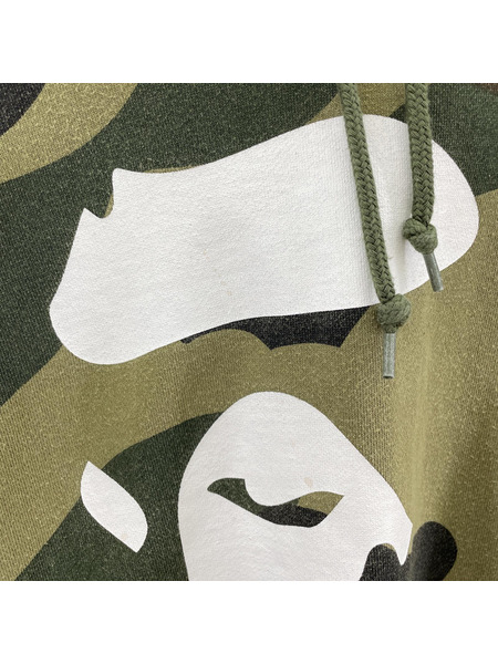 A BATHING APE/WGM BUSY WORKS CAMOパーカー（XL)