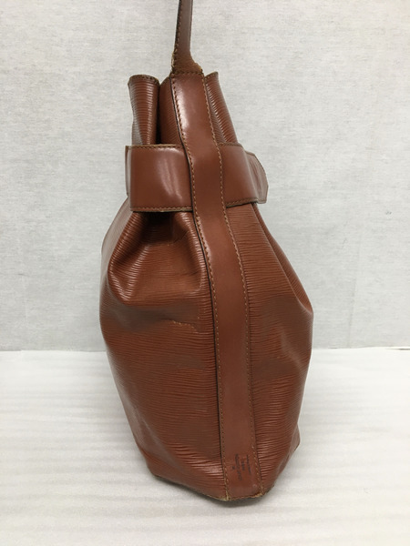 LOUIS VUITTON　エピ サックデポールGM