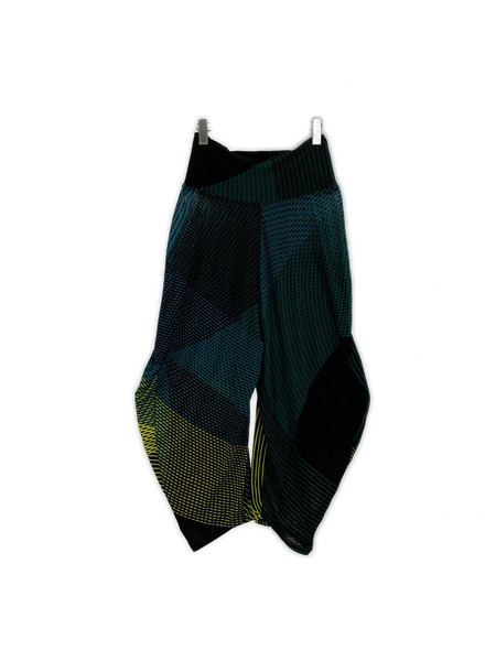 ISSEY MIYAKE パンツ 総柄サルエルパンツ　２
