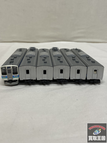 Nゲージ 鉄道模型車両 KATO 211系2000番台 長野色 10-1425