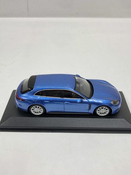 Herpa ヘルパ 1/43 PORSCHE ポルシェ Panamera 4S　DIESEL