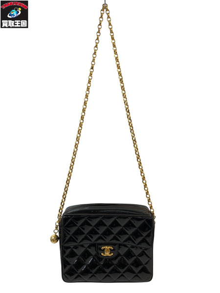 CHANEL シャネル チェーンショルダーバッグ パテントレザー　ゴールド金具　ブラック 黒