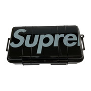 Supreme  pelican 1060 case