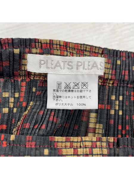 PLEATS PLEASEスカート