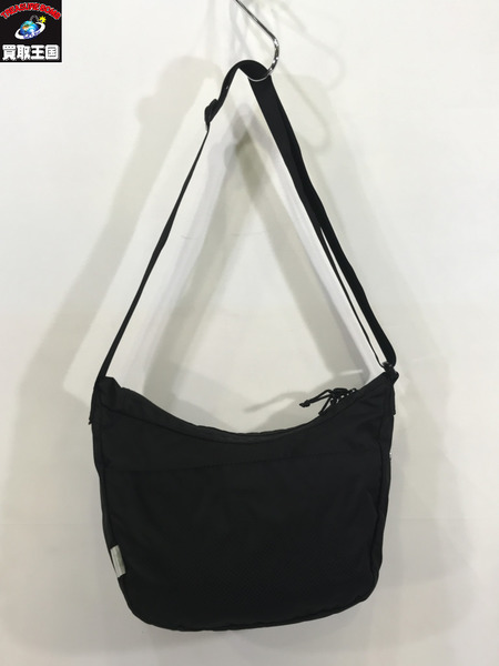 Supreme ショルダーバッグ small messenger bag