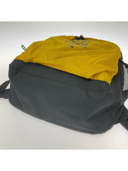 THE NORTH FACE リュックサック・バックパック 黄