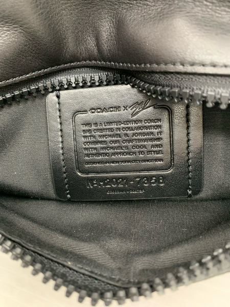 ボディバッグ COACH×NARUTO/ボディバッグ/BLK