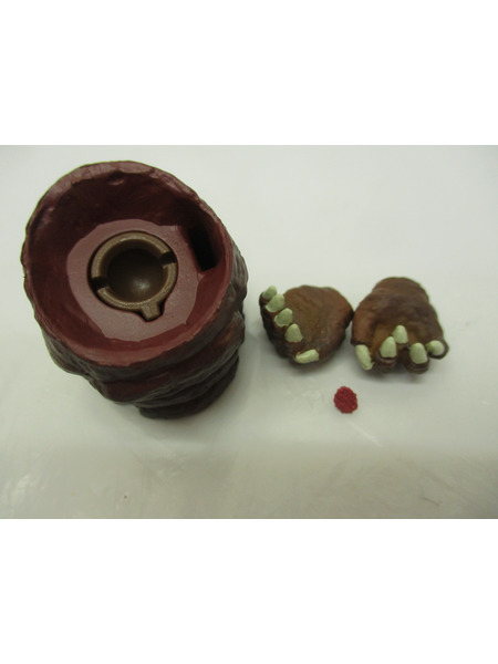 メーカー ウルトラマン S.H.Figuarts ゴモラ