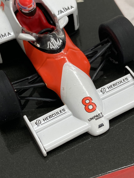 1/43スケールカー 32ミニチャンプス McLAREN WORLD CHAMPION 1984 #8