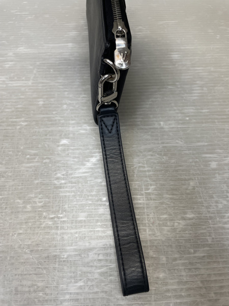 LOUIS VUITTON エピ ジッピードラゴンヌ 長財布 M81325