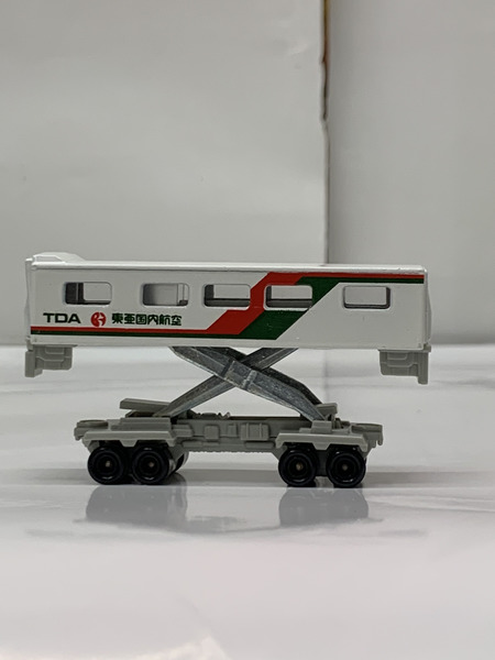 トミカ 黒箱 48 1/190 三菱重工P.T.V.  ランプバス (TDA) 日本製 開封品 TOMICA MITSUBISHI P.T.V. RAMP BUS 東亜国内航空