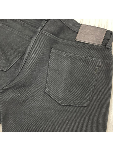 IRON HEART 21oz 黒鎧デニム ストレート 黒 (W34)