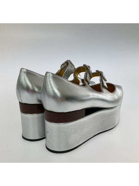 GUCCI SILVER CUT OUT WEDGE PUMP 37 シルバー