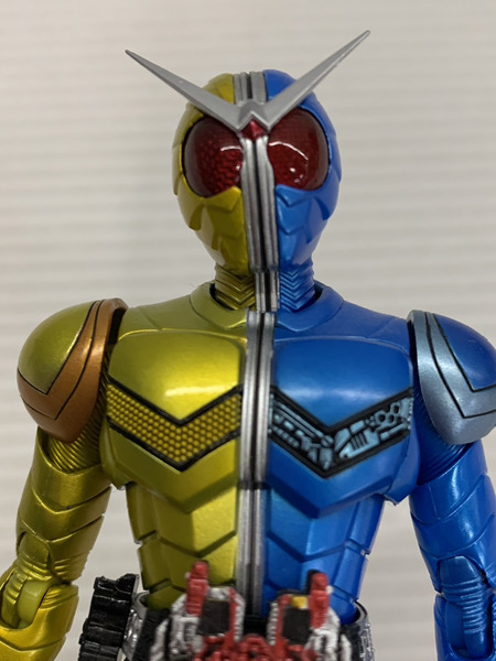 S.H.Figuarts 真骨彫製法 仮面ライダーW ルナトリガー