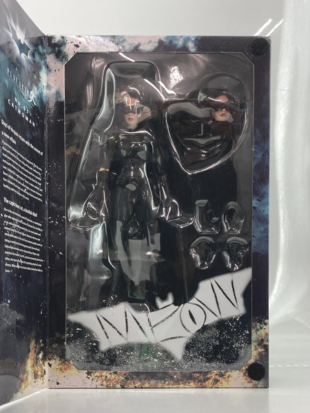 DC PLAYARTS/CATWOMAN