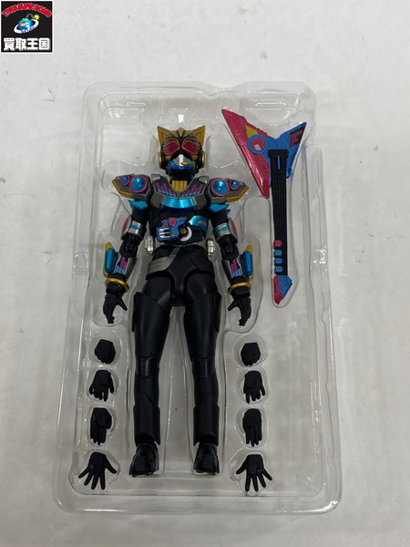 メーカー 仮面ライダーフィギュア S.H.F ナーゴビートフォーム