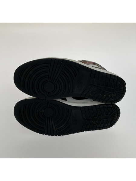 NIKE AIR JORDAN 1 MID