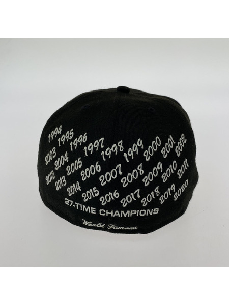 Supreme 21SS Champions Box Logo New Era 黒