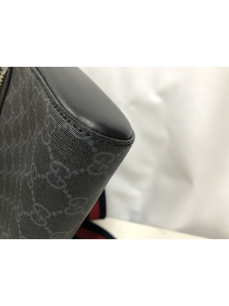 GUCCI ボディバッグ
