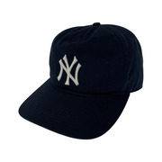 KITH for 47 New York Yankees Hitch Snapback ネイビー