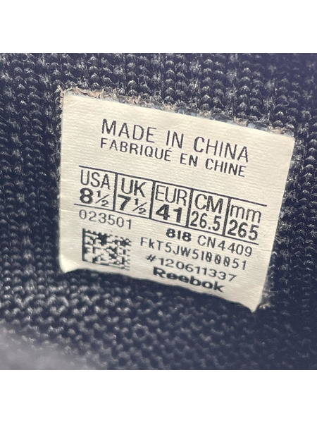 Reebok スニーカー