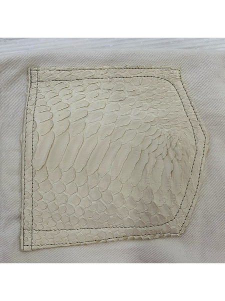 ISAMUKATAYAMA BACKLASH デニム・ジーンズ パイソンレザーバック