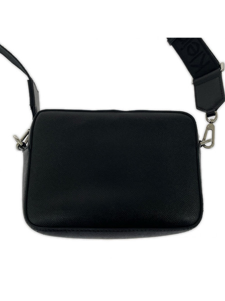 Calvin Klein ショルダーバッグ