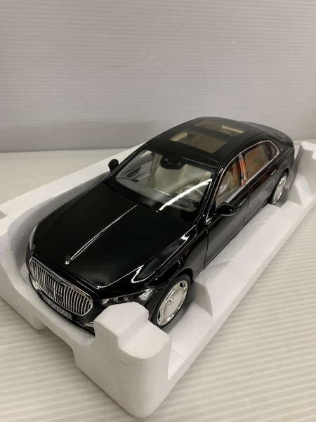 1/18スケールカー NOREV 1/18 メルセデス マイバッハ S-Class 2021