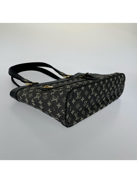 ハンドバッグ LV ルシーユPM