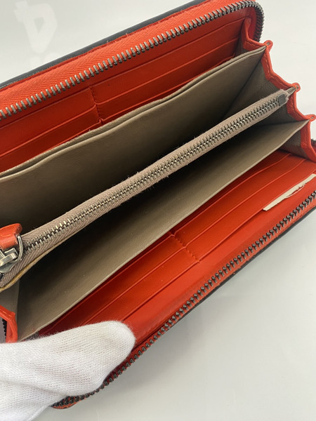 ボッテガ・ヴェネタ イントレチャート　ラウンドファスナー リペア跡有