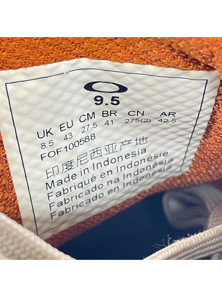 OAKLEY スニーカー LIGHT BREATHE 27.5cm