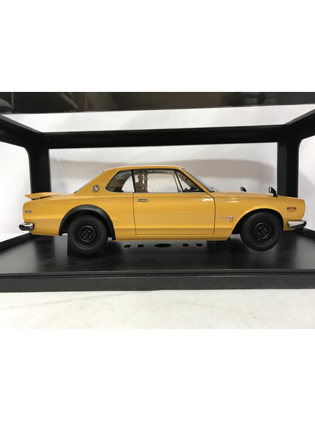 AUTOart 1/18 日産スカイラインハードトップ 2000GT-R (KPGC10)