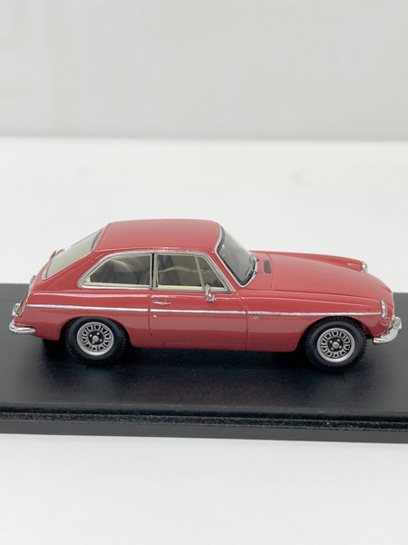 1/43 MG B GT V8 1973