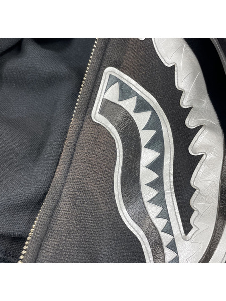 A BATHING APE Ink Camo Shark Hoodie (M)