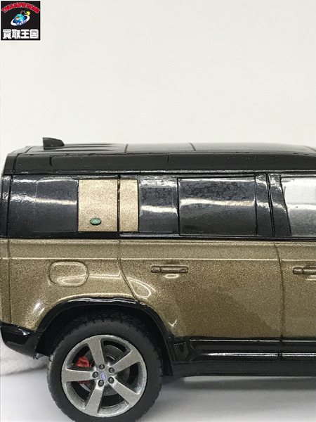 1/43スケールカー TSM MODEL ランドローバー ディフェンダー 110
