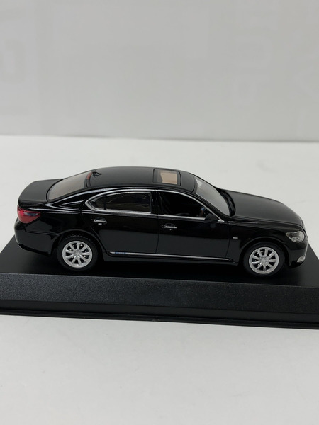 1/43 LEXUS LS600hL 2008