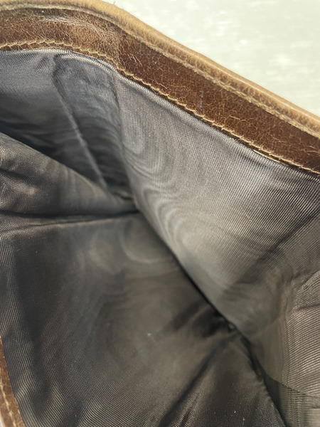 miumiu マテラッセ 3つ折りミドルウォレット 茶