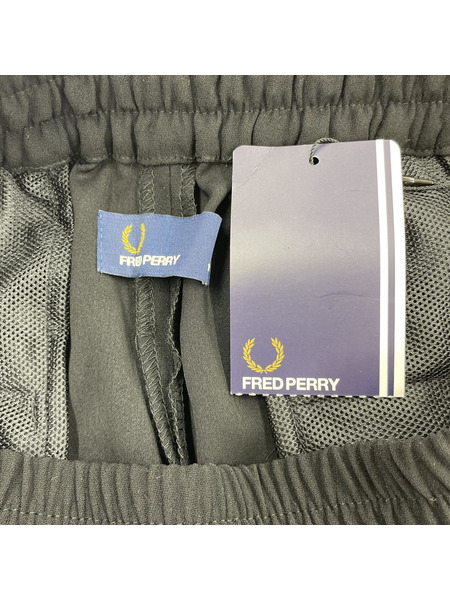 FRED PERRY ワイドトラックパンツ 黒