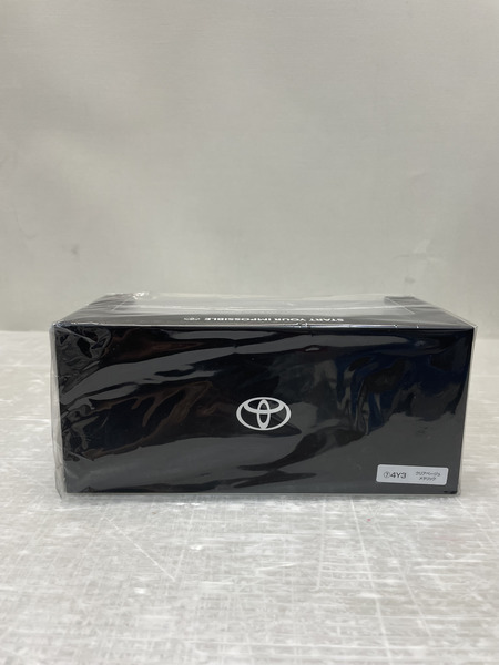 カラーサンプル 新型 カローラクロス  4Y3