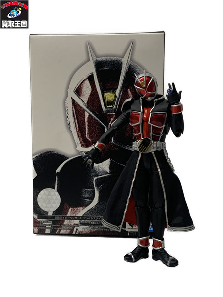 S.H.Figuarts(真骨彫製法) 仮面ライダーウィザード フレイムスタイル