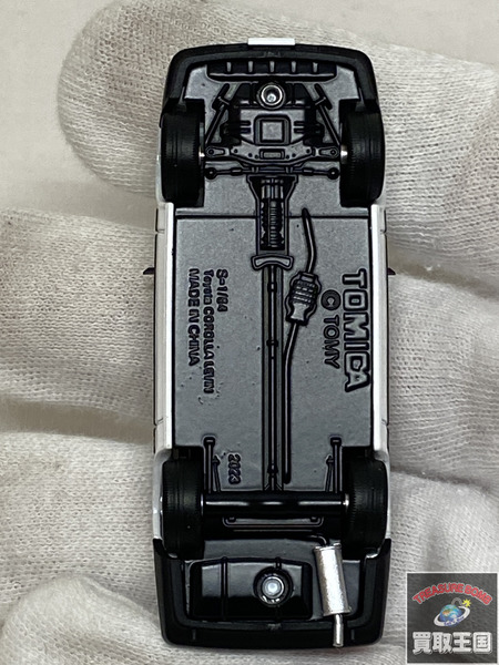 トミカ トヨタ　カローラレビン　2ドア 1/64