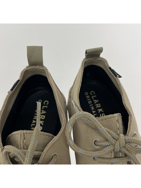 Clarksブーツ