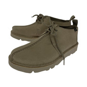 Clarksブーツ