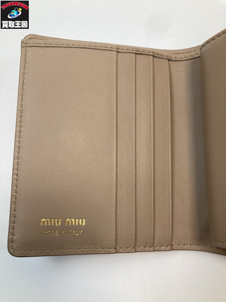 MIUMIU ミュウミュウ 二つ折り財布 ピンク コンパクトウォレット