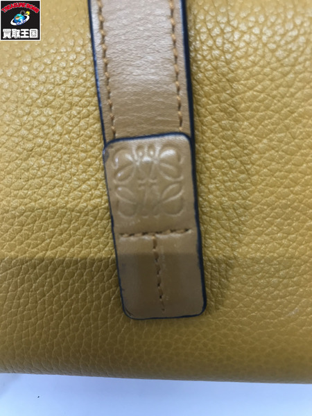 LOEWE コンパクトウォレット 二つ折り財布 マスタード/茶[値下]