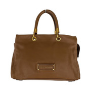 Marc by Marc Jacobs ハンドバッグ レザーハンドバッグ 茶