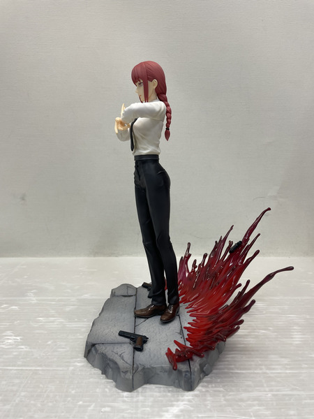 Furyu  チェンソーマン 1/7 マキマ F:NEX限定