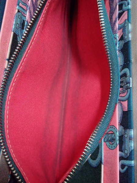HERMES/アザップシルクイン